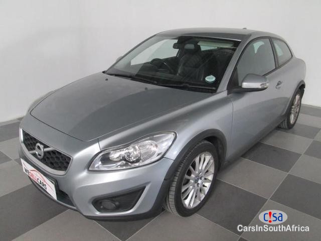 Volvo C30 1.6 Manual 2011 - image 2