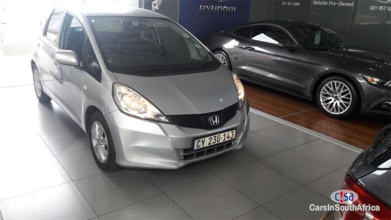 Honda Jazz 1.3 Comfort Manual 2013 - image 2