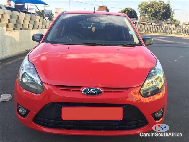 Ford Figo 1.4 Ambient Manual 2012 - image 2