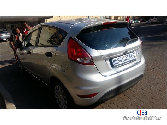 Ford Fiesta 1.4 Ambiente Manual 2016