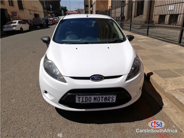 Ford Fiesta 1.4 Ambiente Manual 2012 - image 2