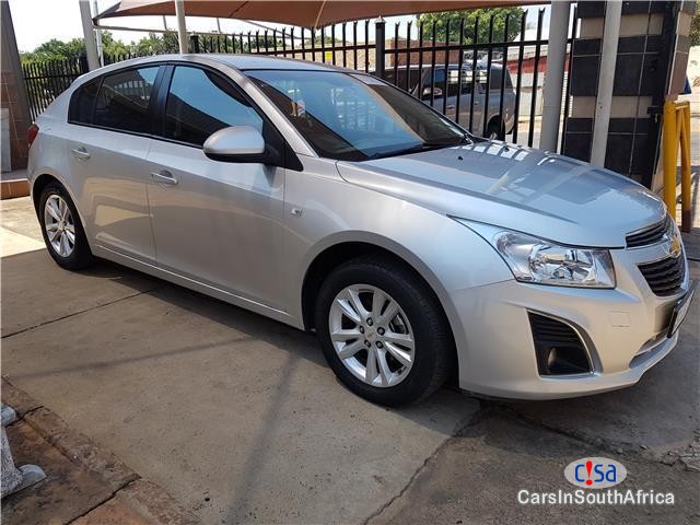 Chevrolet Cruze Hatch 1.6 LS Manual 2013