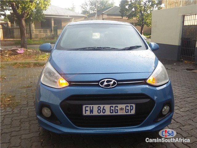 Hyundai i10 1.2 Fluid Manual 2015