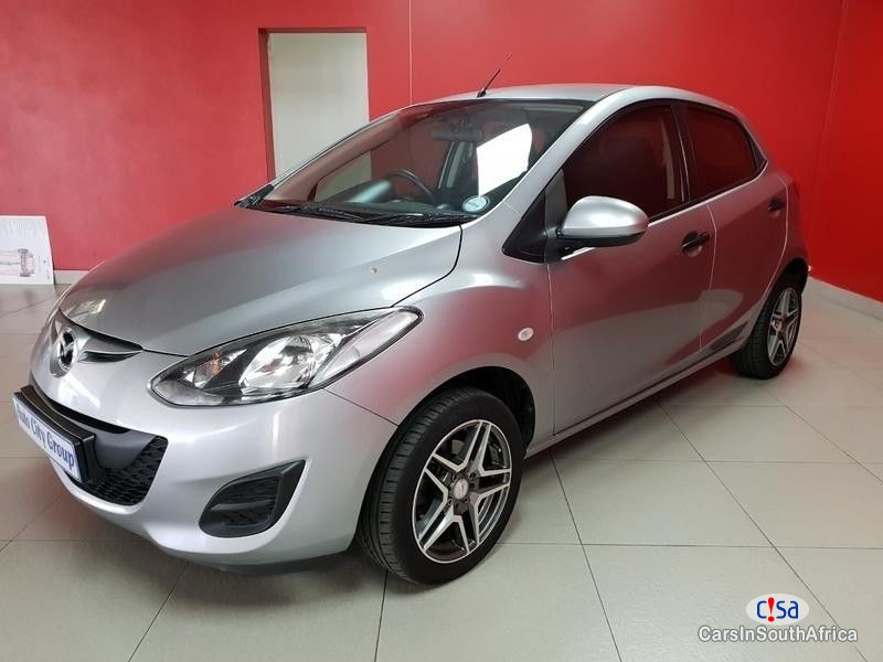 Mazda Mazda2 1.3 Active Manual 2012