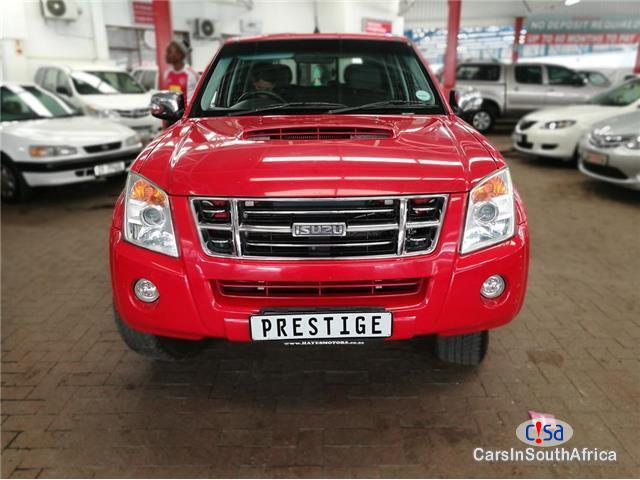 Isuzu KB300 TDi LX Manual 2008 in Western Cape