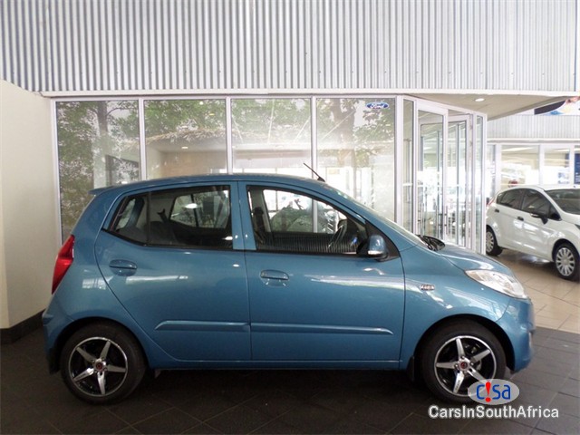 Hyundai i10 1.1 GLS Motion Manual 2015 in Gauteng