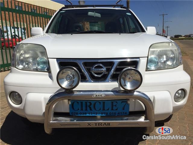 Nissan X-trail MY14 2.0 4x4 SE Automatic 2004 - image 3