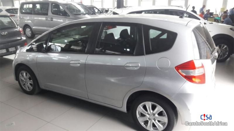 Honda Jazz 1.3 Comfort Manual 2013 - image 3