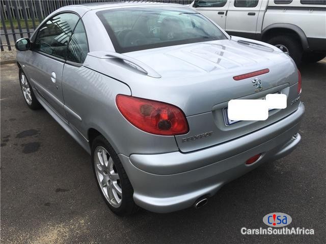 Peugeot 206 2.0 CC Manual 2006 - image 3