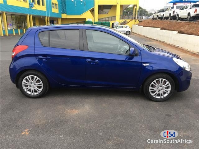 Hyundai i20 1.6 GLS Manual 2010 in Gauteng