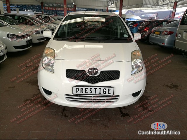 Toyota Yaris 1.3 T3 Manual 2007 - image 3