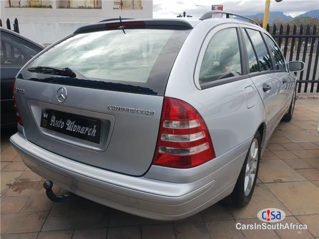 Mercedes Benz 200 Series C 200K Estate Elegance Automatic 2006 in Western Cape