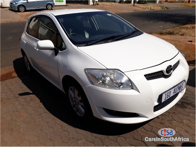 Toyota Auris 1.8 RX Manual 2009 - image 3