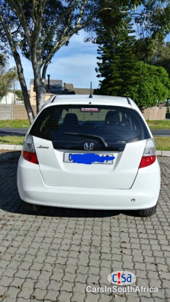 Honda Jazz 1.3 LX Automatic 2009 - image 3