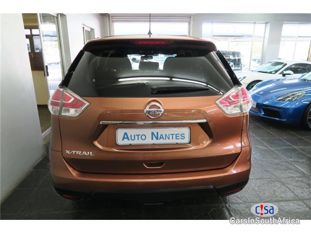 Nissan X-trail 2.0 4x2 XE Manual 2016 - image 3