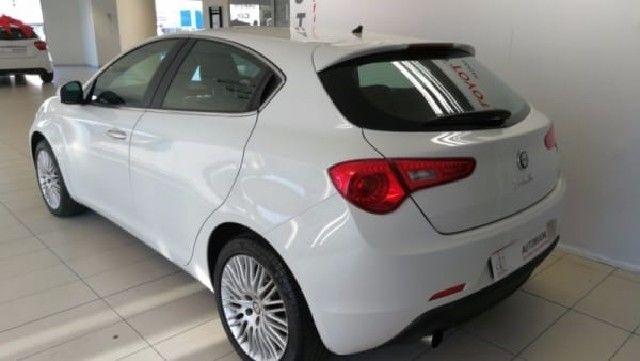 Alfa Romeo Giulietta 1.4 TB MultiAir Distinctive Manual 2011 in South Africa