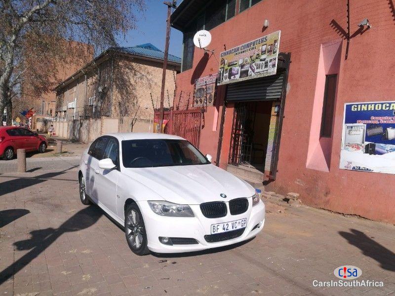 BMW 3-Series 320i Sports Manual 2012 in South Africa