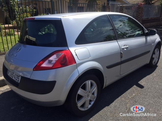 Renault Megane 1.6i Manual 2005 in South Africa