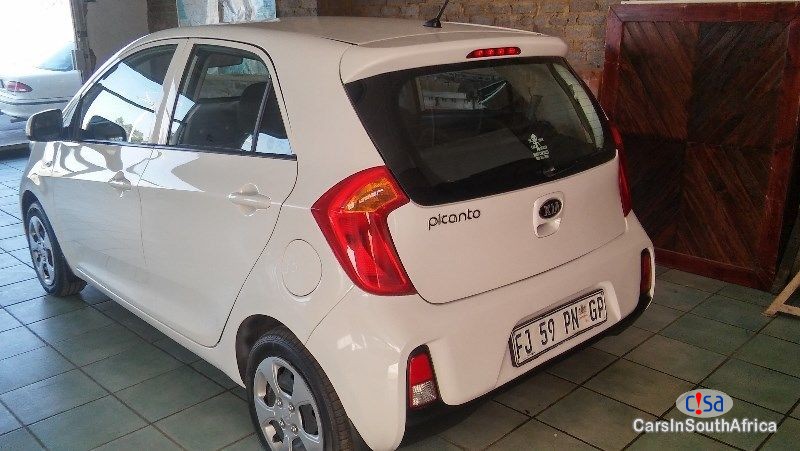 Kia Picanto Manual 2016 in South Africa