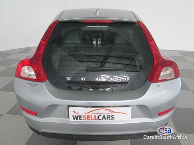 Volvo C30 1.6 Manual 2011 - image 4