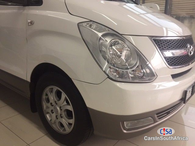 Hyundai H-1 2.5 Wagon VGT Automatic 2014 in South Africa