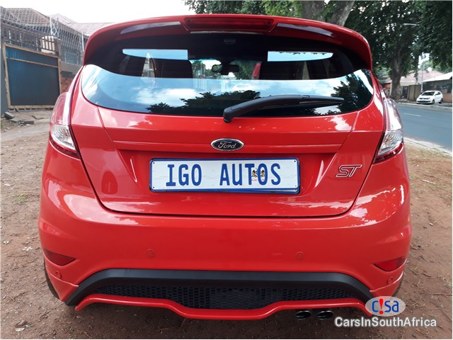 Ford Fiesta ST 1.6 EcoBoost Manual 2017 - image 4