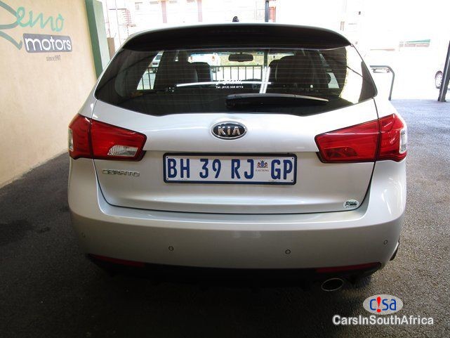 Kia Cerato 2.0 SX Automatic 2011 in South Africa
