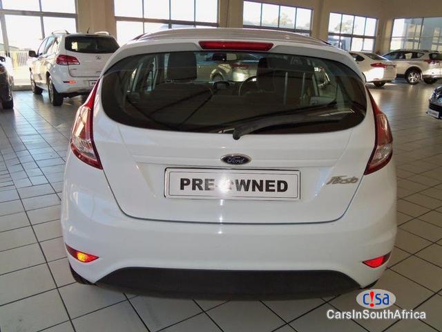 Ford Fiesta 1.4 Ambiente Manual 2016 - image 5
