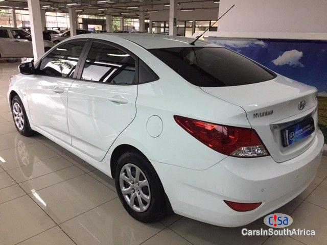 Hyundai Accent 1.6 GLS Manual 2014 - image 5