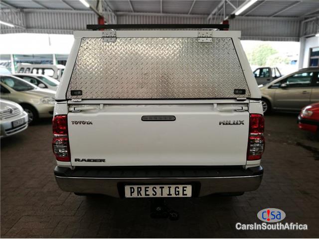 Picture of Toyota Hilux 3.0 D-4D R/Body Raider Manual 2007 in Western Cape