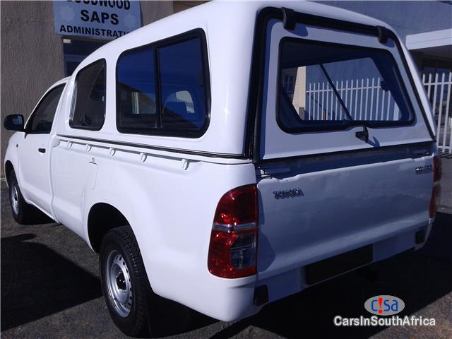 Picture of Toyota Hilux 2.0 VVT-i Manual 2015 in Western Cape