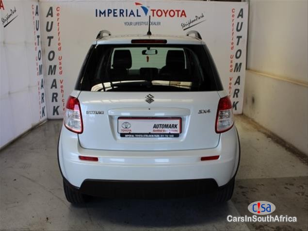 Suzuki SX4 Manual 2012 - image 5