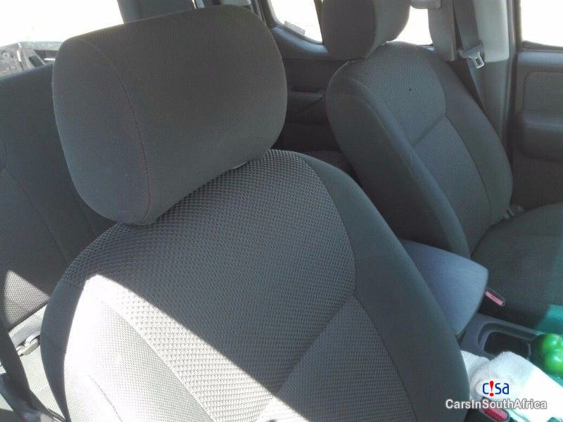 Nissan Navara Manual 2016 - image 5