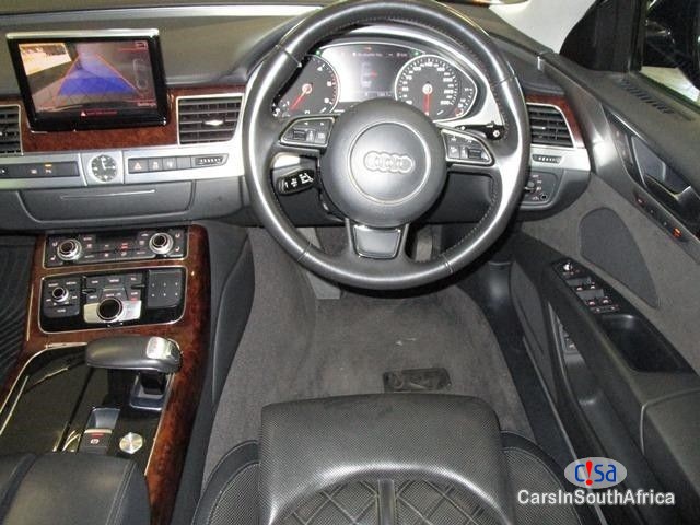 Audi A8 4.2 TDi Quattro Automatic 2011 - image 5