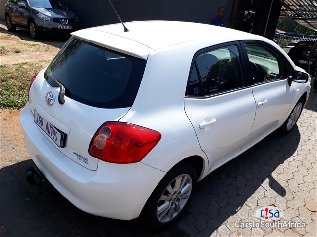 Toyota Auris 1.8 RX Manual 2009 - image 5