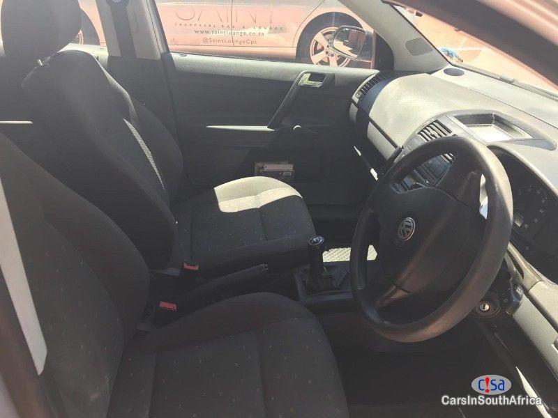 Volkswagen Polo Manual 2009 - image 5