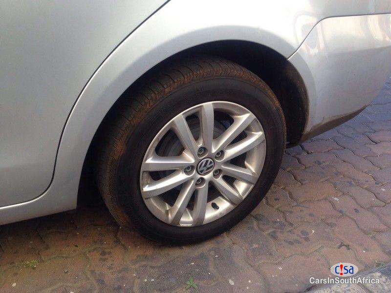 Volkswagen Polo 1.4 Trendline Tiptronic Manual 2013 - image 6