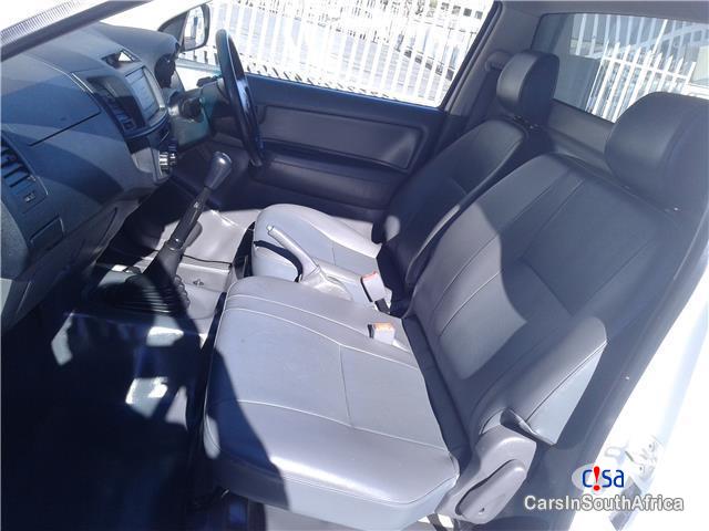 Picture of Toyota Hilux 2.0 VVT-i Manual 2015 in South Africa