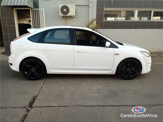 Ford Focus ST 2.5 Manual 2011 - image 6