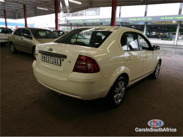 Picture of Ford Ikon 1.6 Ambiente Manual 2011 in South Africa