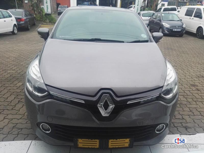 Renault Clio 66kW Turbo Expression Manual 2015 - image 6
