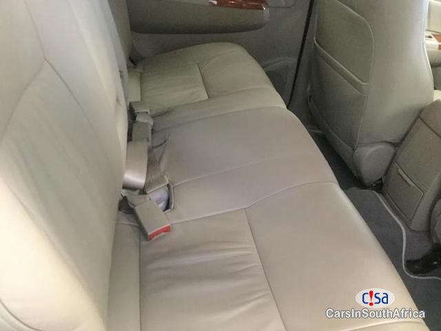 Toyota Fortuner V6 4.0 Automatic 2010 - image 6