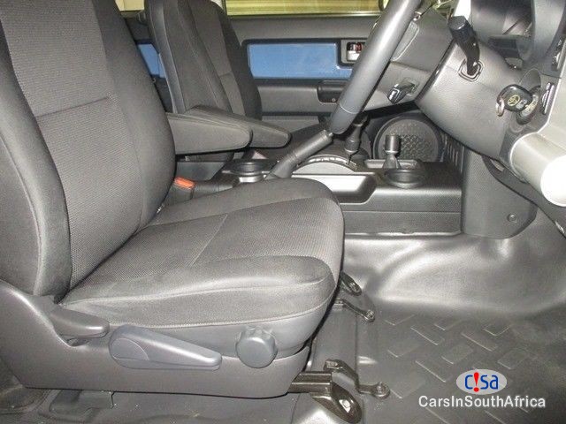 Picture of Toyota Land Cruiser FJ 4.0 V6 CRUISER Automatic 2014 in South Africa
