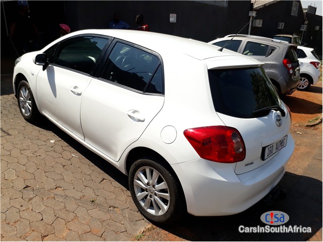 Toyota Auris 1.8 RX Manual 2009 - image 6