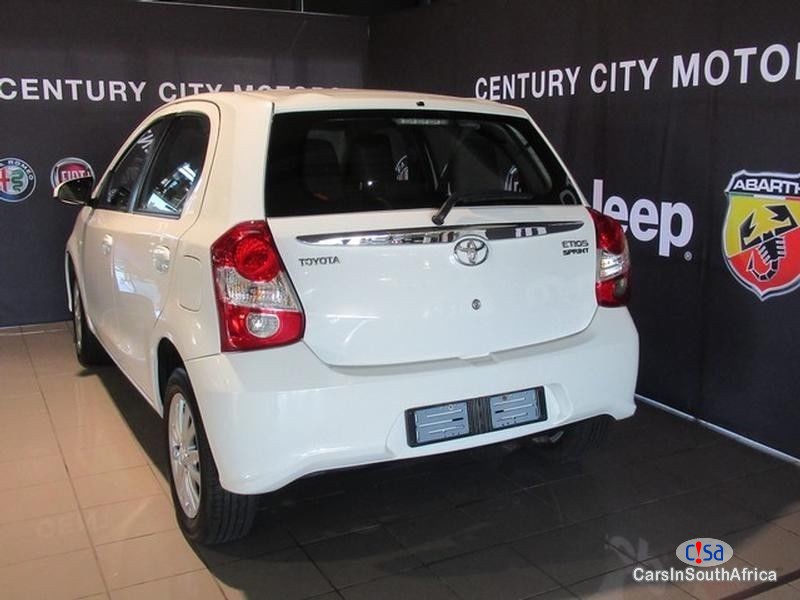 Toyota Etios 1.5 Xs Manual 2017 - image 6