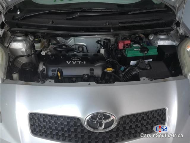 Picture of Toyota Yaris 1.3 T3 Spirit Manual 2006 in South Africa