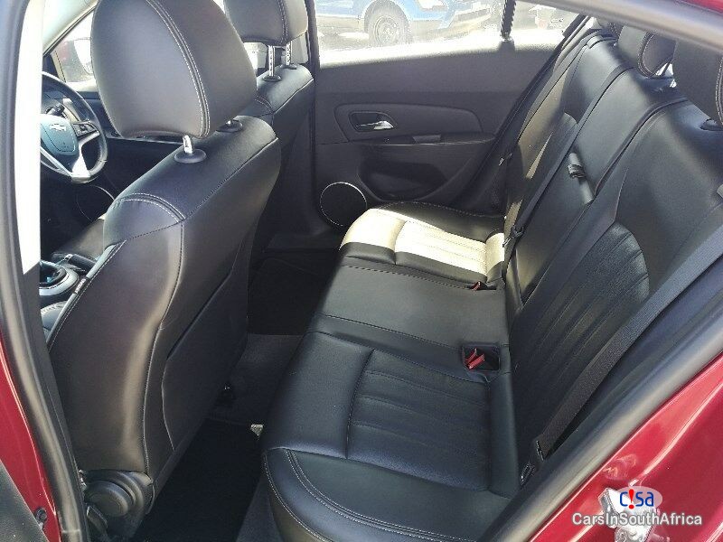 Chevrolet Cruze 1.6LS Manual 2014 - image 6