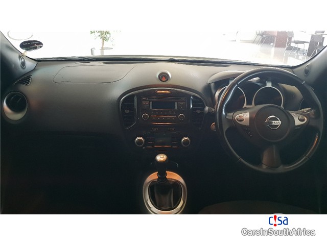 Nissan Juke 1.6 DIG-T Tekna Manual 2012 - image 6