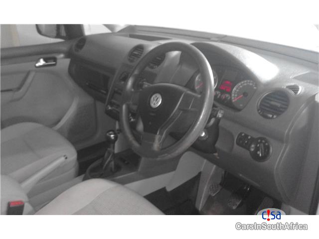 Volkswagen Caddy Kombi 1.9 TDI Life Manual 2009 in KwaZulu Natal - image