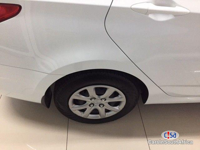 Hyundai Accent 1.6 GLS Manual 2014 - image 7